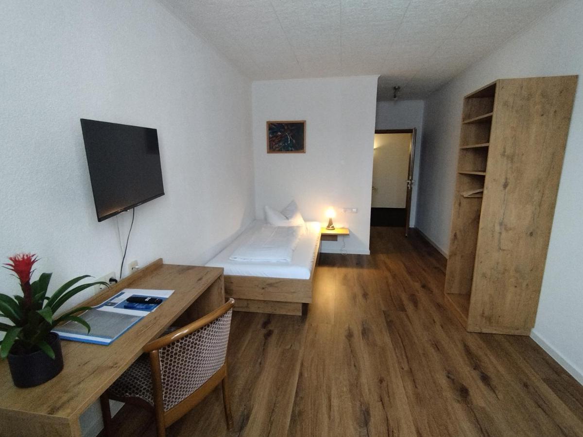 Hotel Sonnenkeller Neu-Ulm Eksteriør bilde