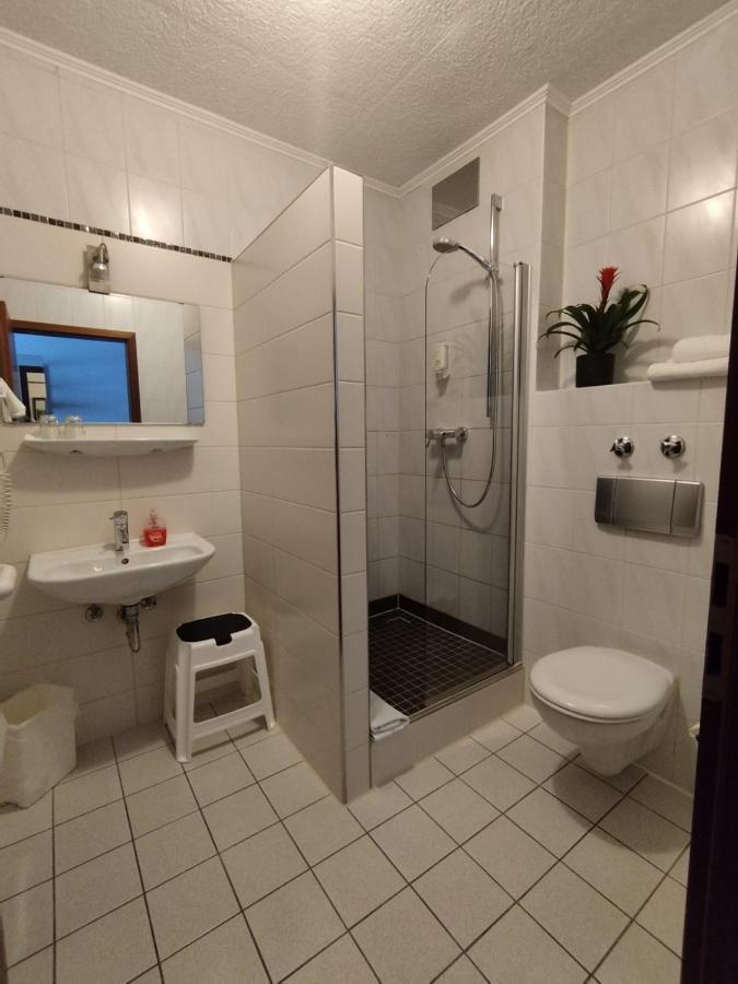 Hotel Sonnenkeller Neu-Ulm Eksteriør bilde